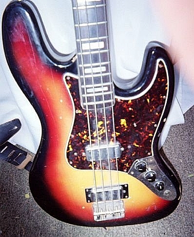 Garnet Jazz Bass Body